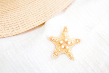 Yaz tatilinin arka planı Sahilde dinlenmeye hazır, kopya alanı için tasarım,