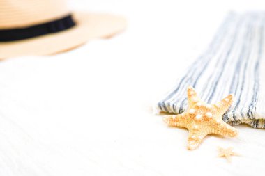 Yaz tatilinin arka planı Sahilde dinlenmeye hazır, kopya alanı için tasarım,