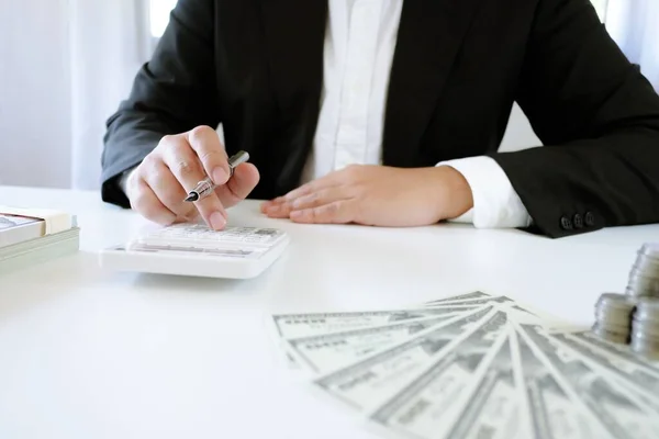 Accountant Working Man Uses Calculator Spreadsheet Document Information Financial Concept — Stock Photo, Image