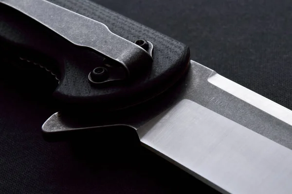 Middle Part Folding Knife — Stock Photo, Image