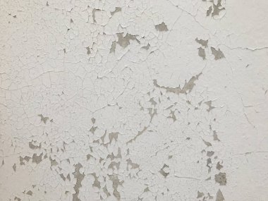 Dökülen boyalı eski beton duvar