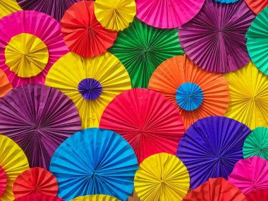 Arkaplan olarak soyut çok renkli kağıt.