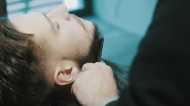 Kuaför tıraş sakal kesme makinesi istemcinin