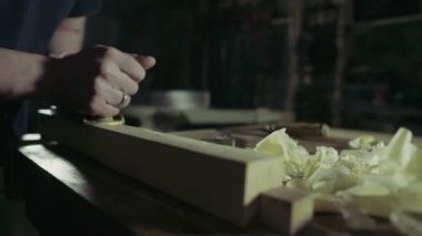 marangoz eritmek İşlenecek parçanın jack-uçak yavaş hareket ile ahşap