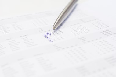 Bir takvimde işaretlenmiş daire