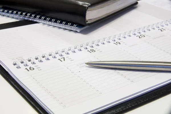 Bir takvimde işaretlenmiş daire