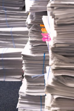 Geri dönüşüm tesisi için kağıt paketler