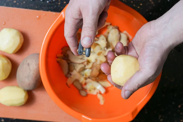 One Potato Peeled Kitchen Knife — Stock Photo, Image