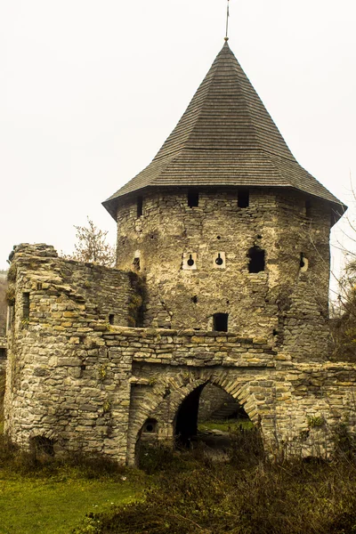 Torre velha em Kamianets-Podilskyi Ucrânia — Fotografia de Stock