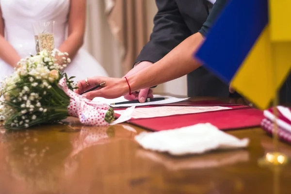 Esküvői pár házasok — Stock Fotó