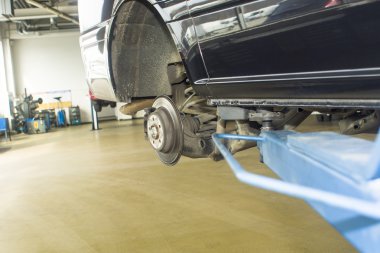 Tamir edilen arabanın görüntüsü