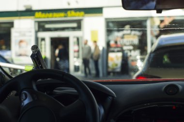 Plastik pencere temizleyici