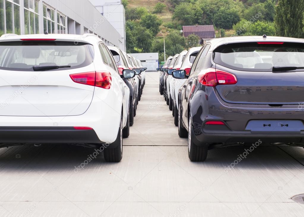 parking of new cars