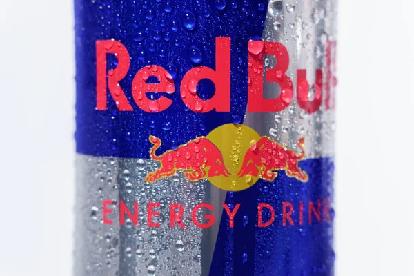 Tyumen Rússia Novembro 2020 Lata Alumínio Bebida Red Bull Energy — Fotografia de Stock
