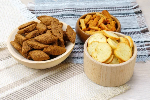 Croutons, breadcrumbs Bavarian soup garnish specialty. Bread balls food photo — Stock Image Croutons Breadcrumbs Bavarian Soup Garnish Specialty Bread Balls Food Photo Stock Image