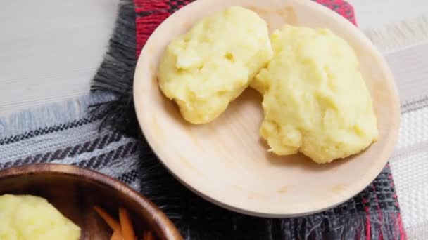 Piatto di ugali nshima piatto più popolare in Zambia. focus selettivo — Video Stock