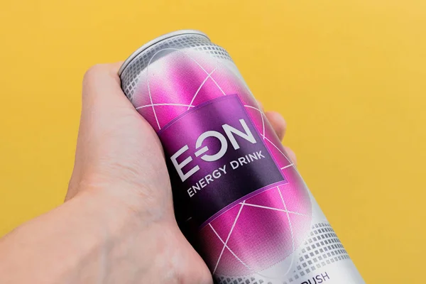 Tyumen Rússia Dezembro 2020 Logotipo Bebida Energética Eon Fecha Close — Fotografia de Stock
