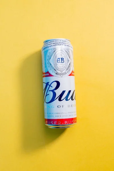 Tyumen Russia April 2021 Bud Beer Can American Style Pale — Stock Photo, Image