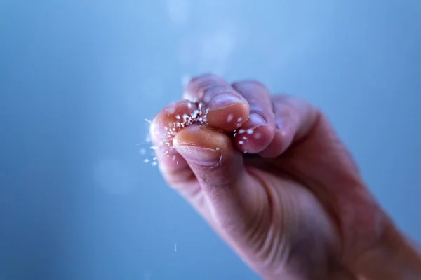 Cook Hand Adds Salt Food Cooking Selective Focus — Stock Photo, Image