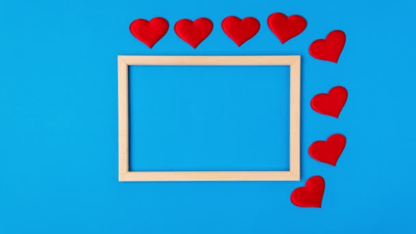 Bilderrahmen mit roten Herzen. Raum für Text oder Bilder. Herzdesign Bilderrahmen. Valentinstag. Muttertag — Stockvideo