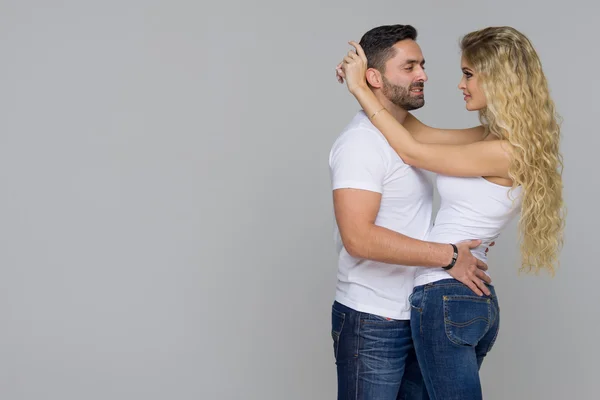 Belleza sonrisa pareja — Foto de Stock