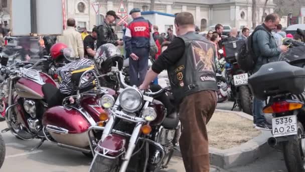 Vladivostok Território Primorsky Rússia Abril 2021 Abertura Temporada Motociclistas Aterro — Vídeo de Stock