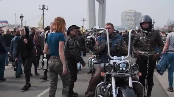 Vladivostok Território Primorsky Rússia Abril 2021 Abertura Temporada Motociclistas Aterro — Vídeo de Stock