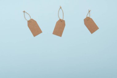 Renk yüzeyinde kağıt etiketleri veya etiketleri, metin için alanı olan düzenler