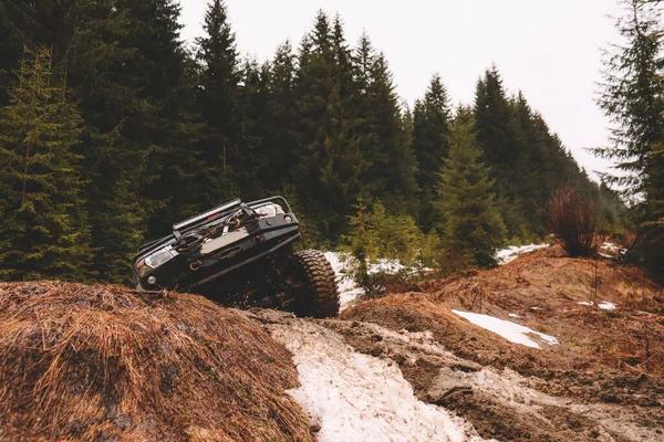 Offroad Car Jump Mountains Pollen Swamp Snow Affortation Suspension Tires — Stock Photo, Image