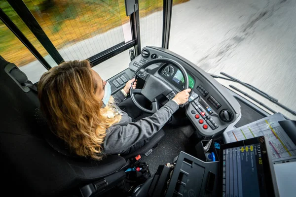 Una Donna Autista Lavoro Con Suo Masc — Foto Stock