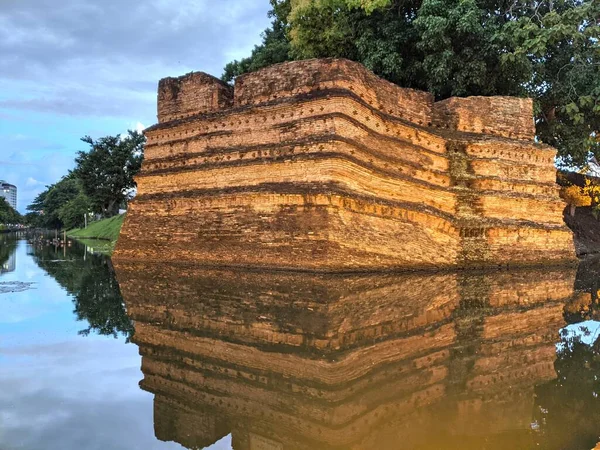 Muri Antichi Alberi Secolari Chiangmai Thailandia — Foto Stock