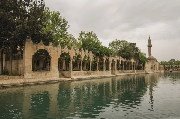 Balikligol eski bir yapı olduğunu