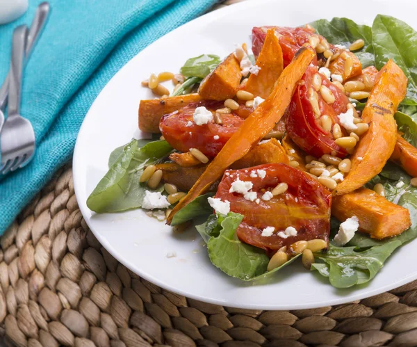 Ensalada de calabaza asada — Foto de Stock