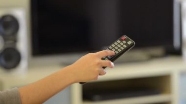 Tv kanallarında değiştirme