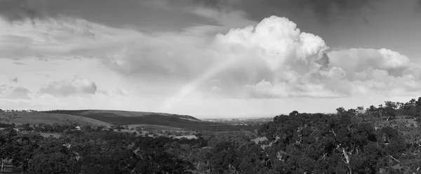 Paisaje Arco Iris Blanco y Negro — Foto de Stock