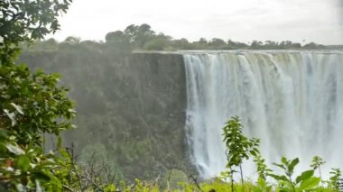 Victoria Falls yüksek akım