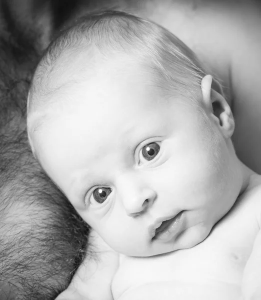 Pasgeboren Baby zwart-wit — Stockfoto