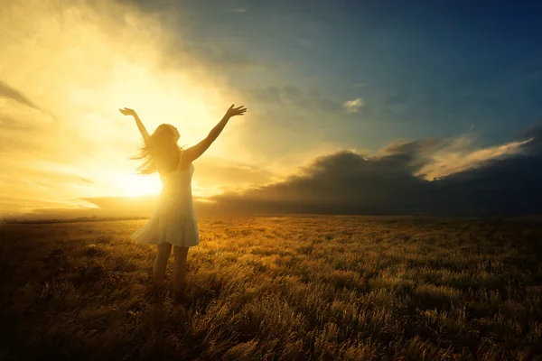 Praise at sunset — Stock Photo, Image