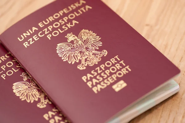 Passaporti polacchi e dell'Unione europea Foto Stock Royalty Free