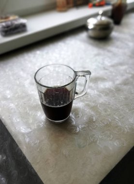 Bir fincan kahve sabah masada