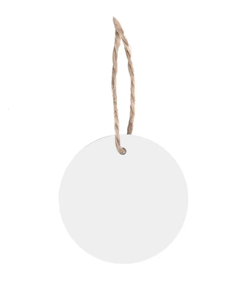 薄いロープで丸い空白の段ボールラベルや価格タグ — ストック写真
