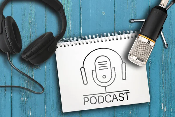 Podcasting concept on wooden table — Stock Photo, Image