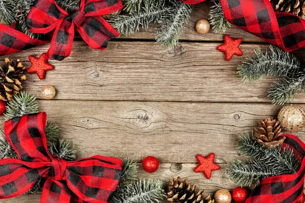 Marco Navidad Adornos Ramas Cinta Cuadros Búfalo Vista Sobre Fondo — Foto de Stock