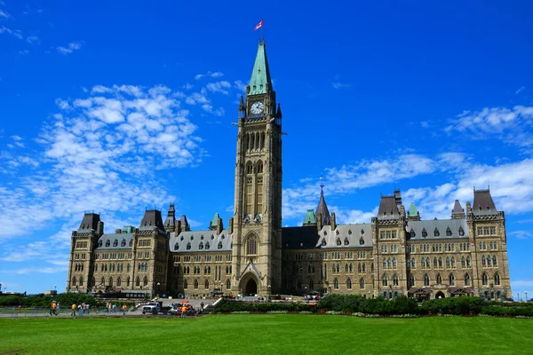 Centre Block Canadian Parliament Bygninger Ottawa Blue Sky Canada – stockfoto