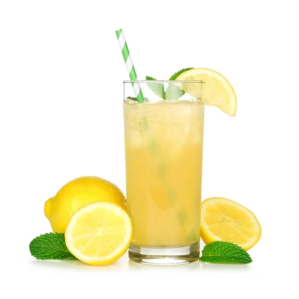 Glass Summer Iced Green Tea Lemonade Paper Straw Lemons Isolated — Stock Photo, Image