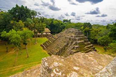 Yaxha piramitler Tapınağı Guatemala