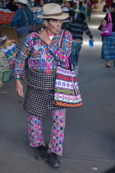 グアテマラのアティトラン マヤの伝統的な服 — ストック写真