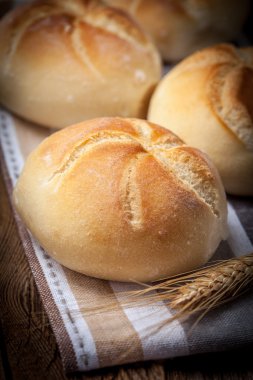 Birkaç kaiser rulo.