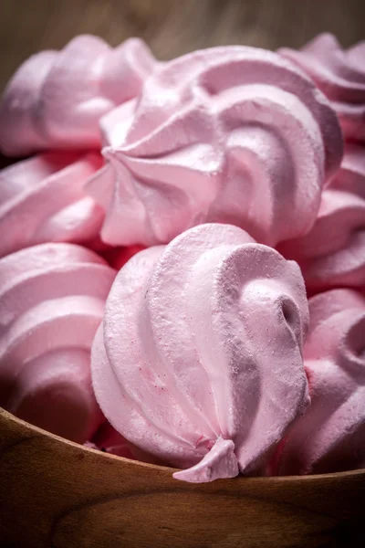 pembe kremalı kurabiye.