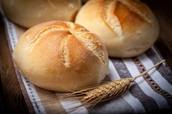 Birkaç kaiser rulo.